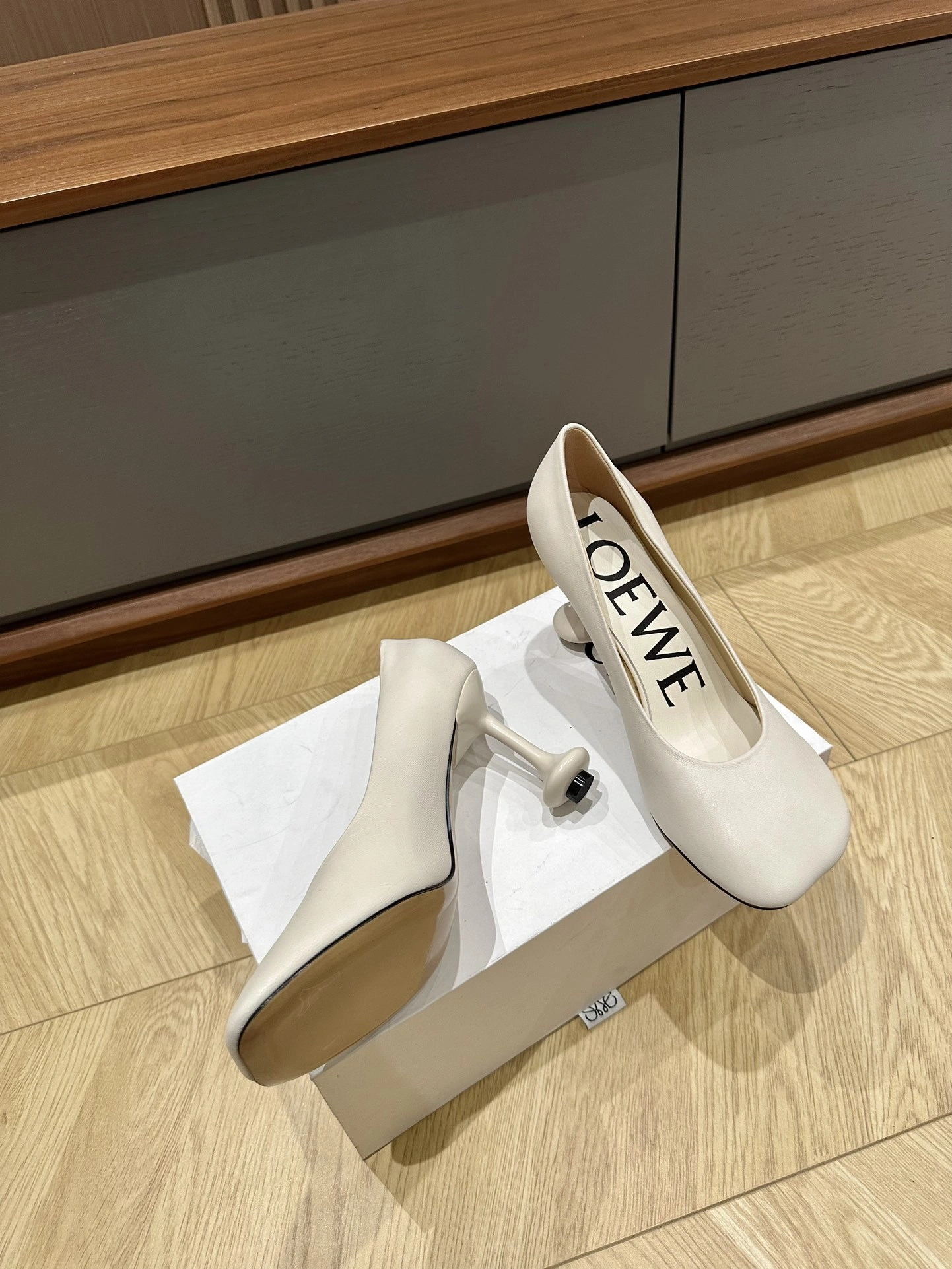 COCO-- 8o5w5 L814S01X64-2100 Calfskin sheepskin Heel height：8.5CM item:E-X000C2013